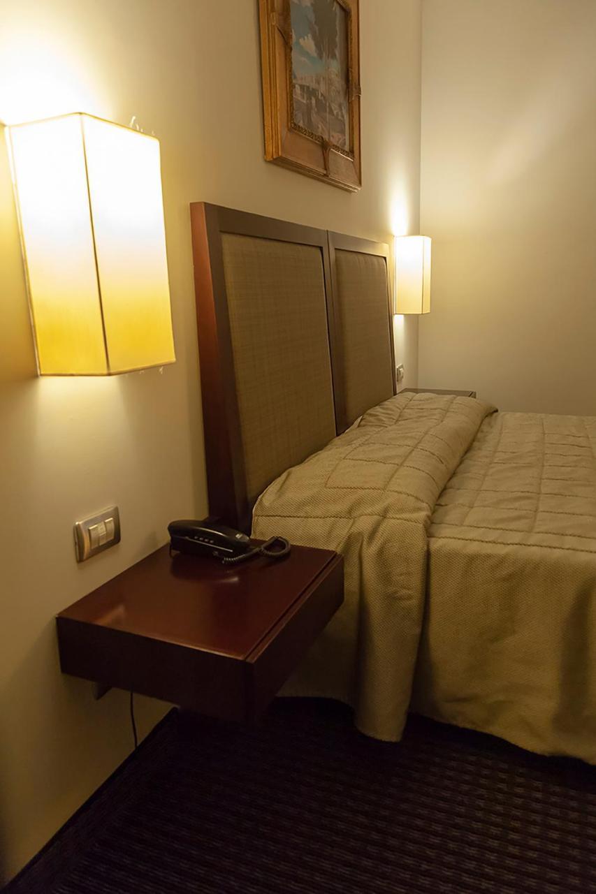 Hotel Dei Gonzaga Reggiolo Buitenkant foto